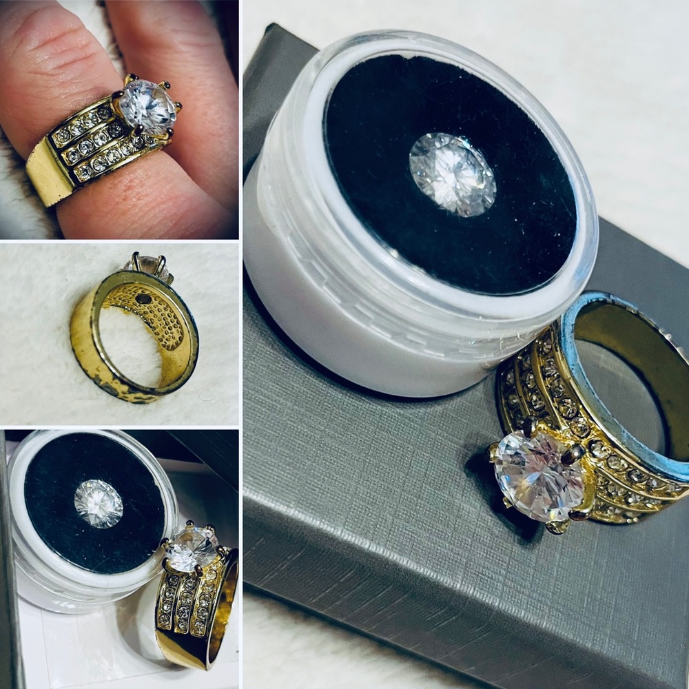 Tarnished Gold-Plated Sterling Silver Moissanite Ring W/ Replacement Stone